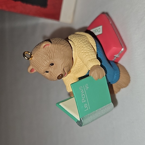 Hallmark dad to be Christmas ornament - Picture 3 of 7